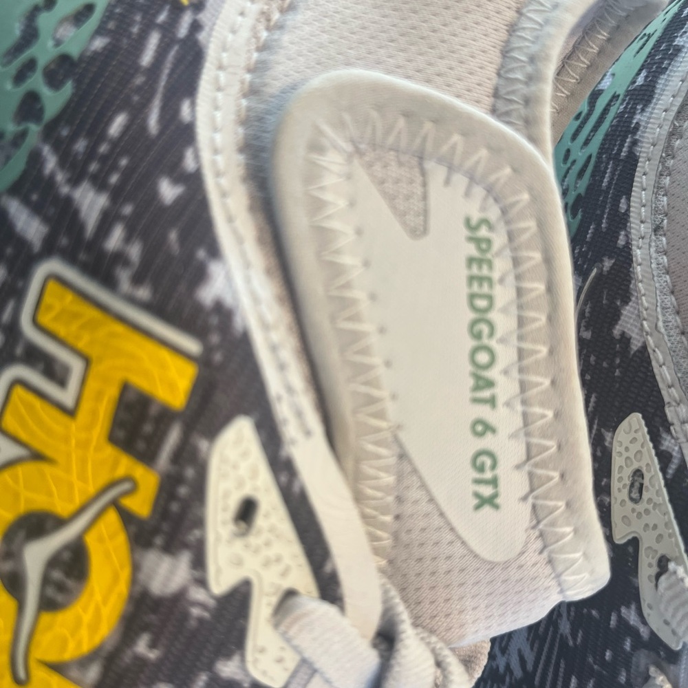 Hoka Speedgoat 6 GTX Sneakers in Black, Green & Yellow - Picture 10 of 10